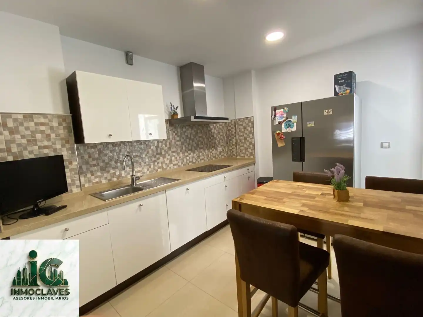 Piso en venta en LOS TINAJONES, Los Barrios