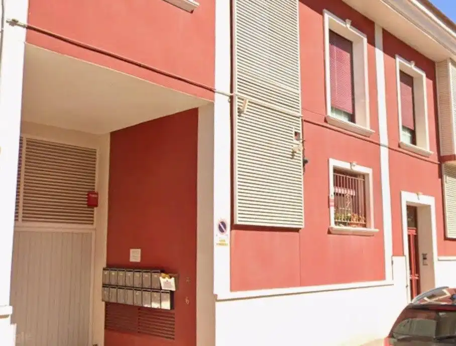 Individuel à vendre à CALLE ESTOCOLMO                               0000, imagen 3