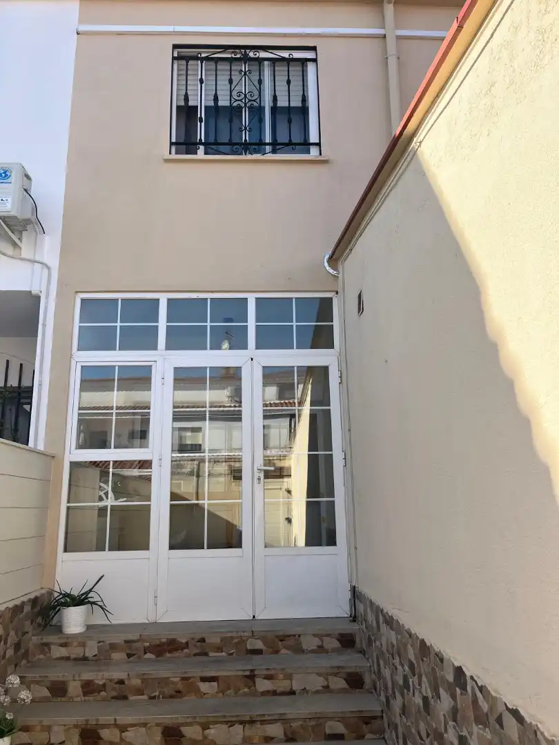 Vista exterior de Casa o chalet en venta en Miguelturra con Aire acondicionado, Calefacción y Terraza
