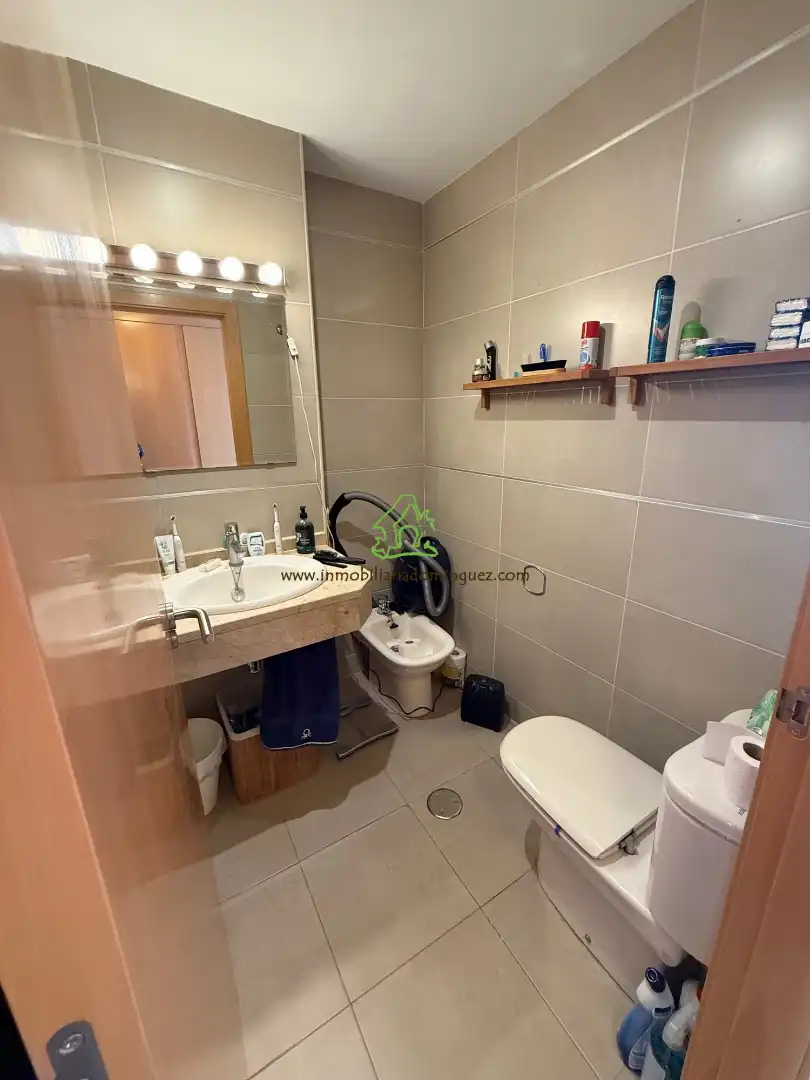 Bathroom of Flat for sale in Murcia  with Air Conditioner, Terrace and Storage room