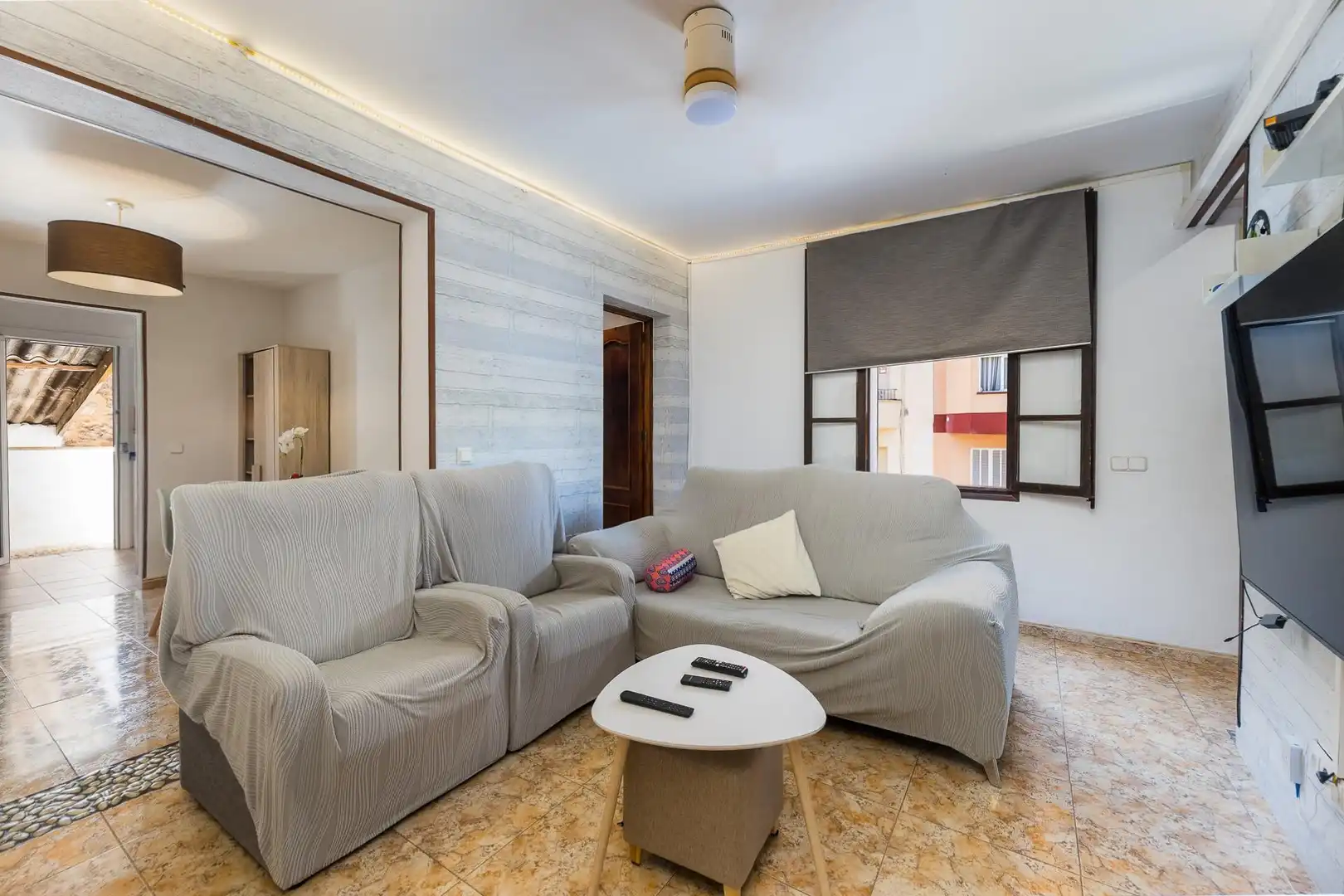 Piso en venta en Carrer DE MIQUEL BISELLACH, imagen 3