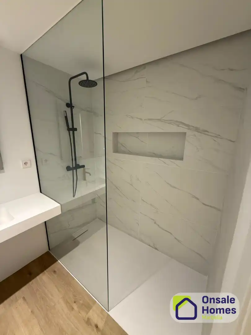 Apartament amb jardí en venda a Nueva Andalucía, imagen 18