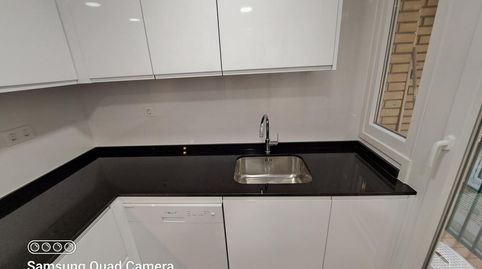 Foto 4 de Piso de alquiler en San Ignacio de Loyola, 12, Paseo Constitución - Las Damas, Zaragoza Capital