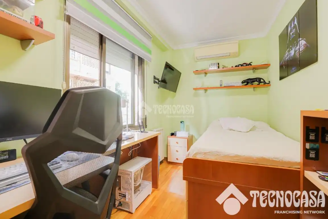 Flat with lift for sale in Nou Barris, imagen 19