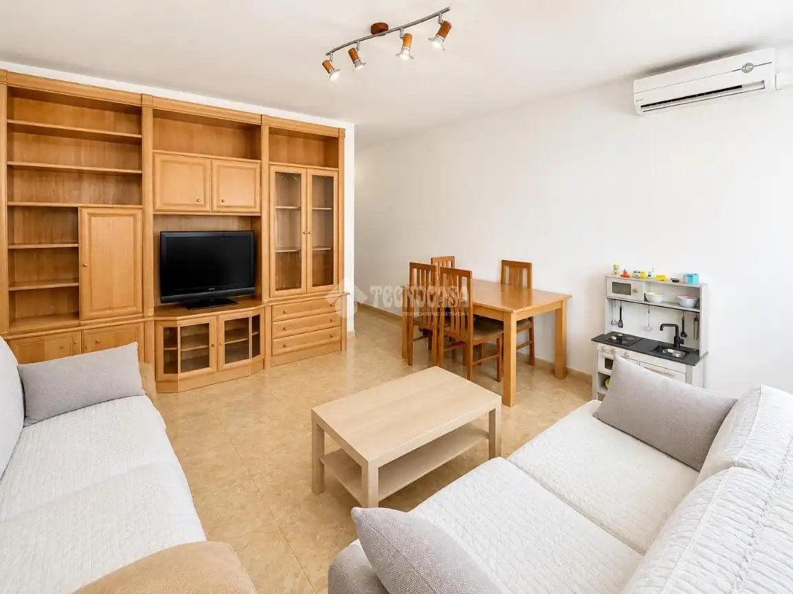 Sala de estar de Piso en venta en Alameda de la Sagra con Aire acondicionado y Calefacción