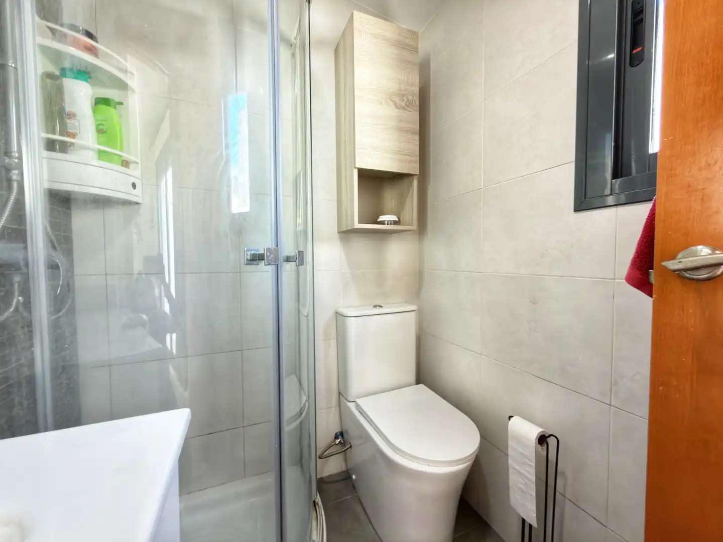 Badezimmer von Dachboden zum Verkauf in Castellón de la Plana / Castelló de la Plana mit Terrasse, Möbliert und Ofen