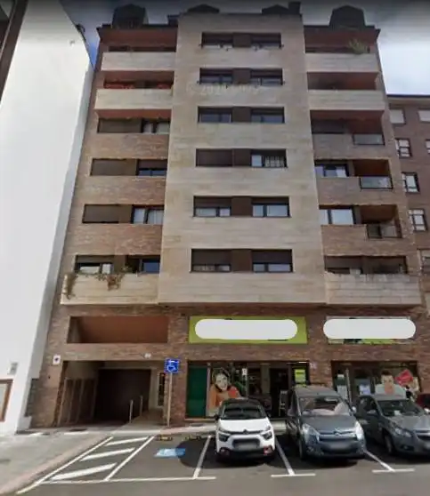 Vista exterior de Pis en venda en Corvera de Asturias amb Traster