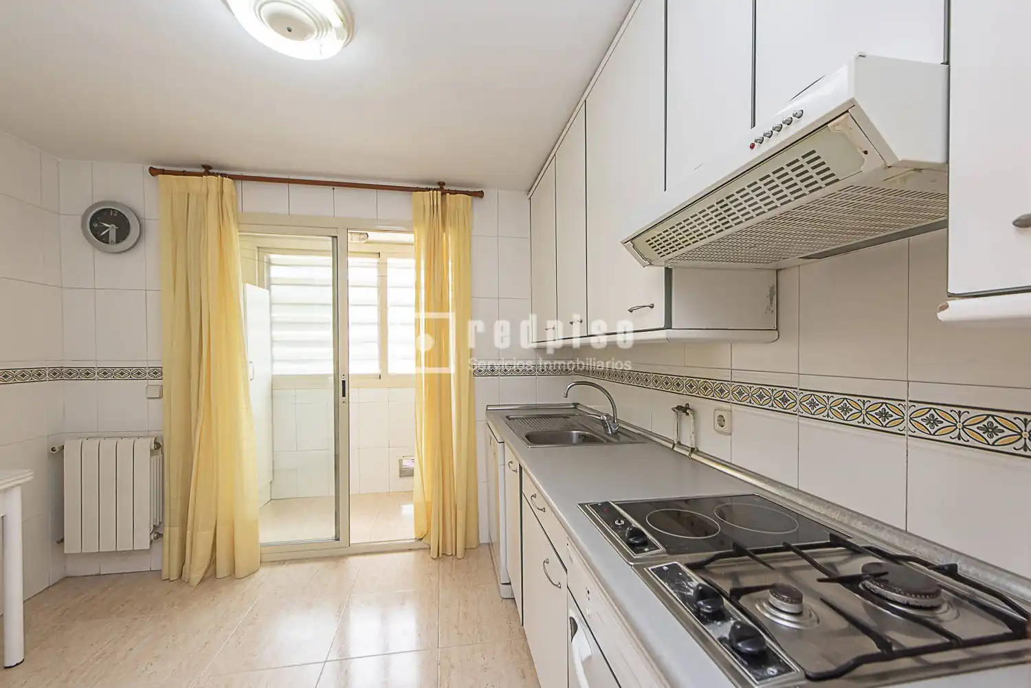 Kitchen of Flat for sale in Pinto  with Heating and Storage room