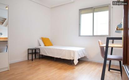 Bedroom of Flat to share in Fuenlabrada  with Air Conditioner and Terrace