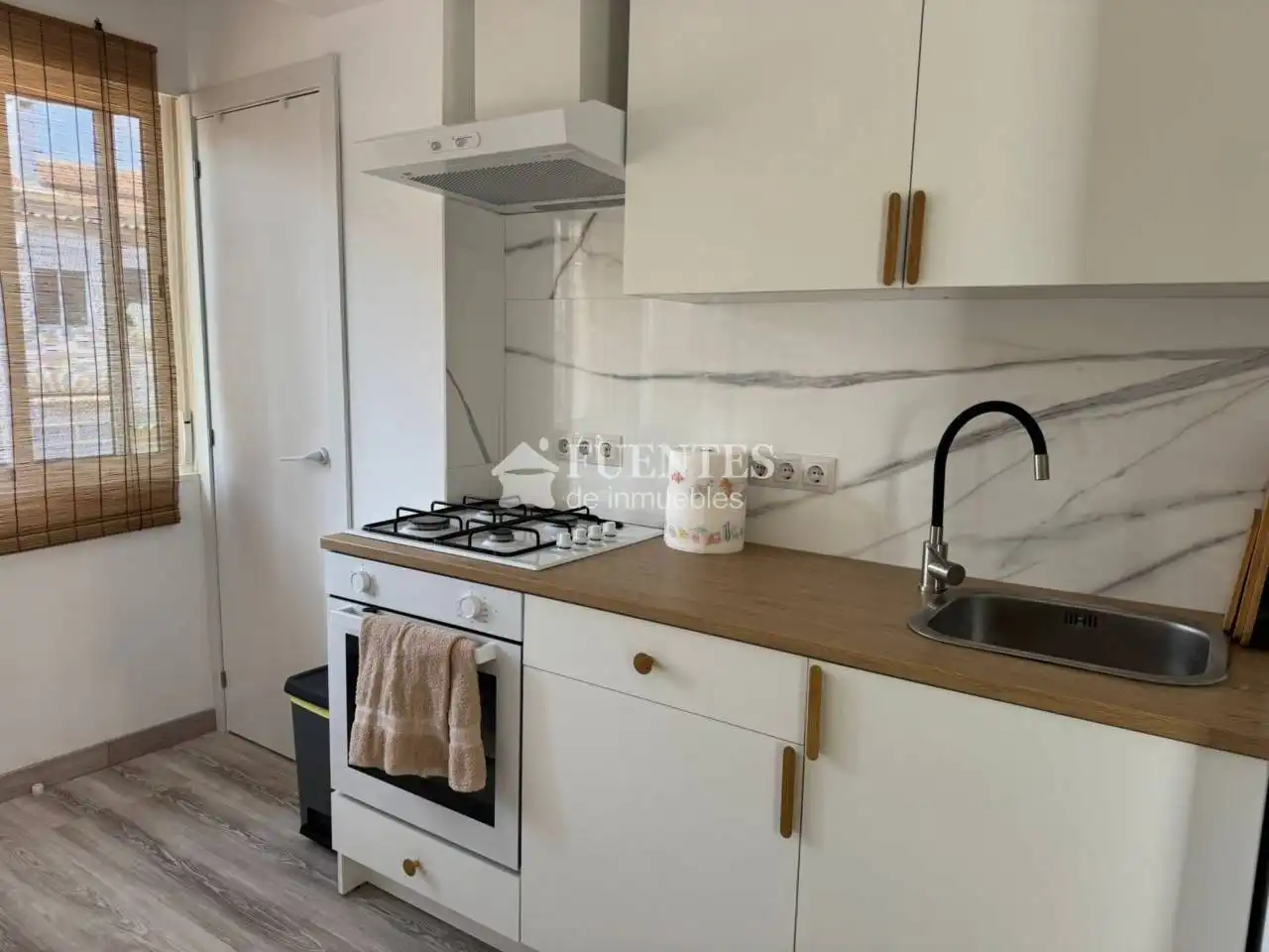 Flat for sale in Calle Victoriano Ximénez de Courer, Florida Alta