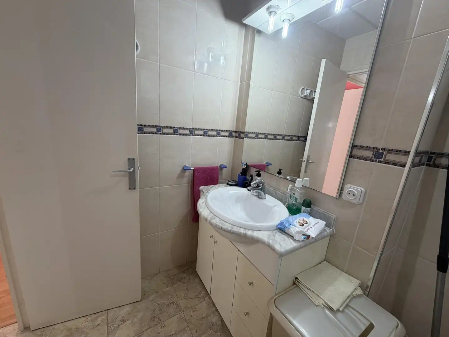 Baño de Apartamento en venta en La Ràpita con Aire acondicionado, Calefacción y Terraza