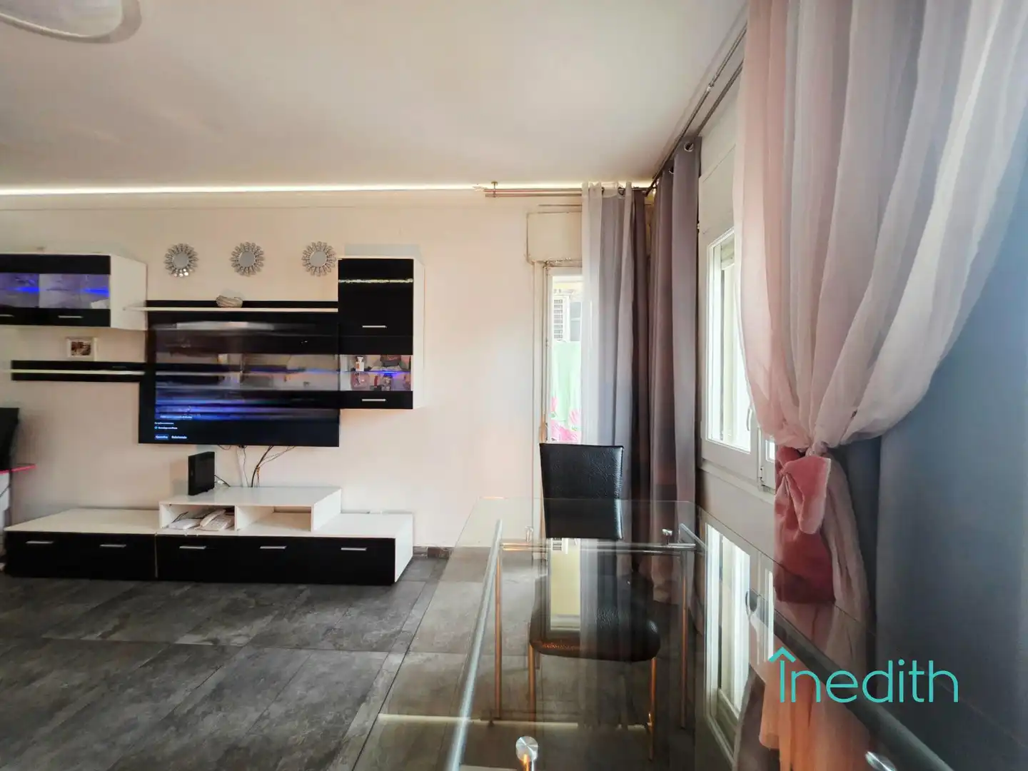 Living room of Flat for sale in El Prat de Llobregat  with Air Conditioner, Heating and Terrace