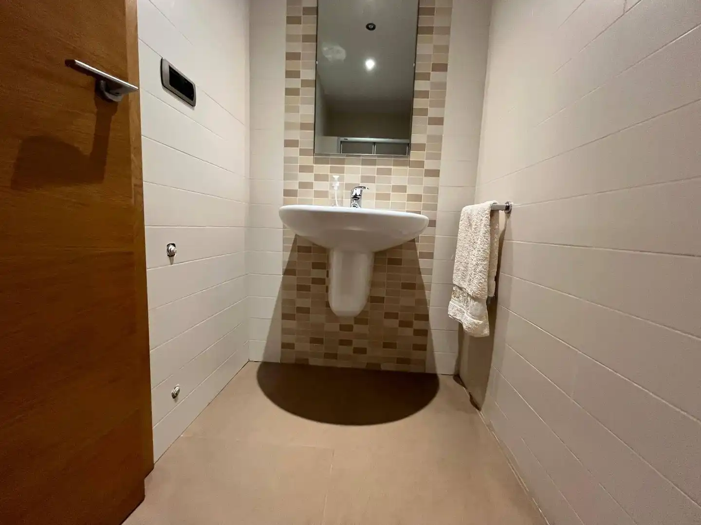 Bathroom of Houses for sale in Elche / Elx  with Air Conditioner, Private garden and Terrace
