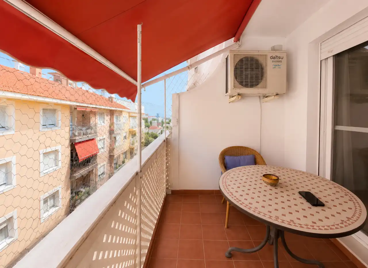 Terraza de Piso en venta en Marbella con Aire acondicionado, Terraza y Amueblado