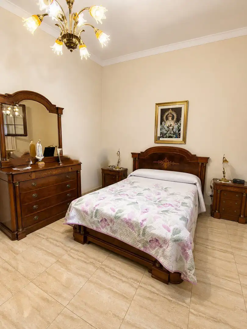 Habitación de Casa o chalet en venta en Alcalá de Guadaira con Aire acondicionado