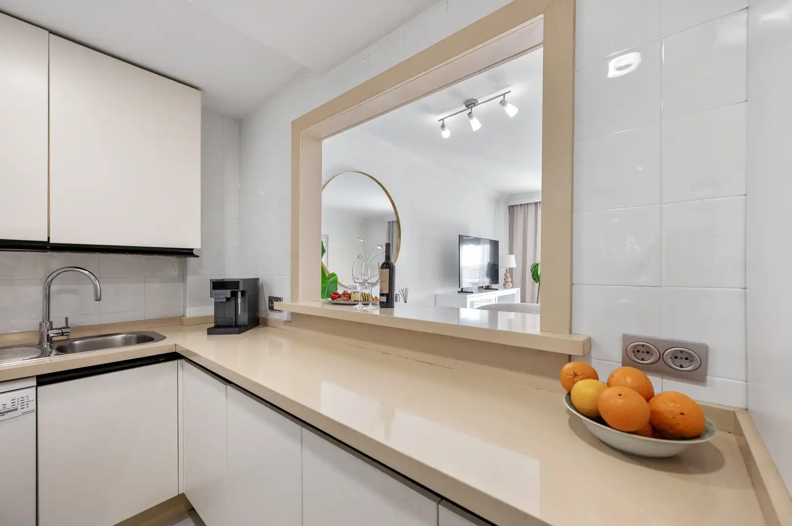 Apartament amb piscina en venda a Nueva Andalucía, imagen 15