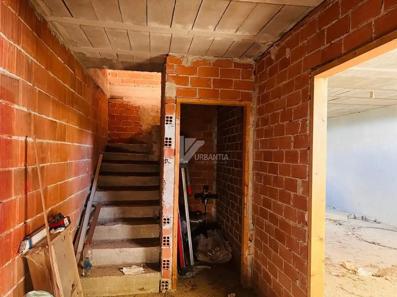 Casa adosada en venda en Larraga amb Terrassa i Balcó
