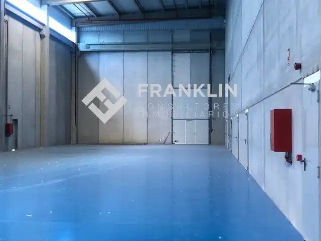 Fabrikhallen zur Miete in Celrà