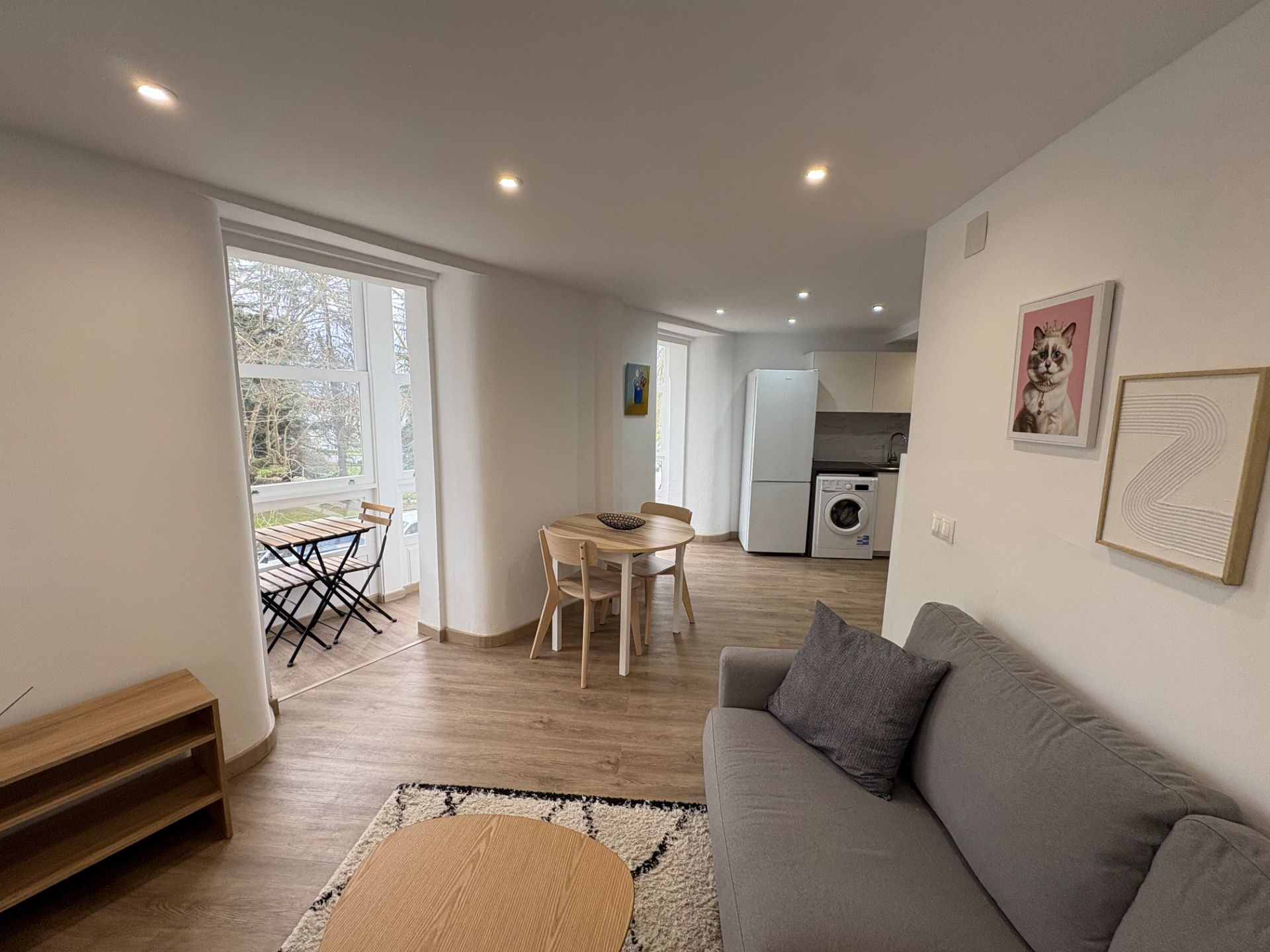 Living room of Flat for rent in Ferrol  with Furnished, Oven and Washing machine