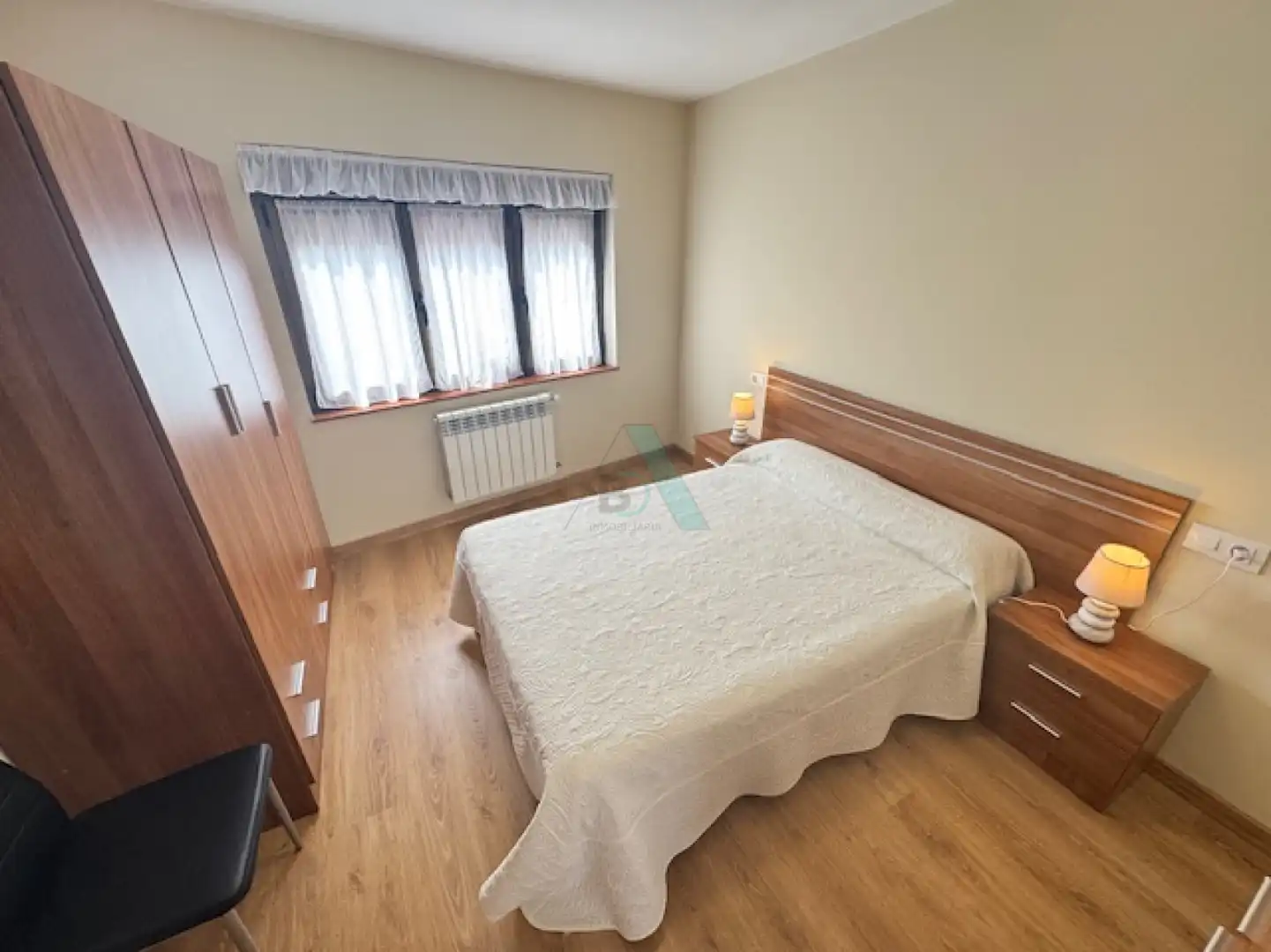Dormitori de Casa o xalet en venda en Llanes amb Jardí privat