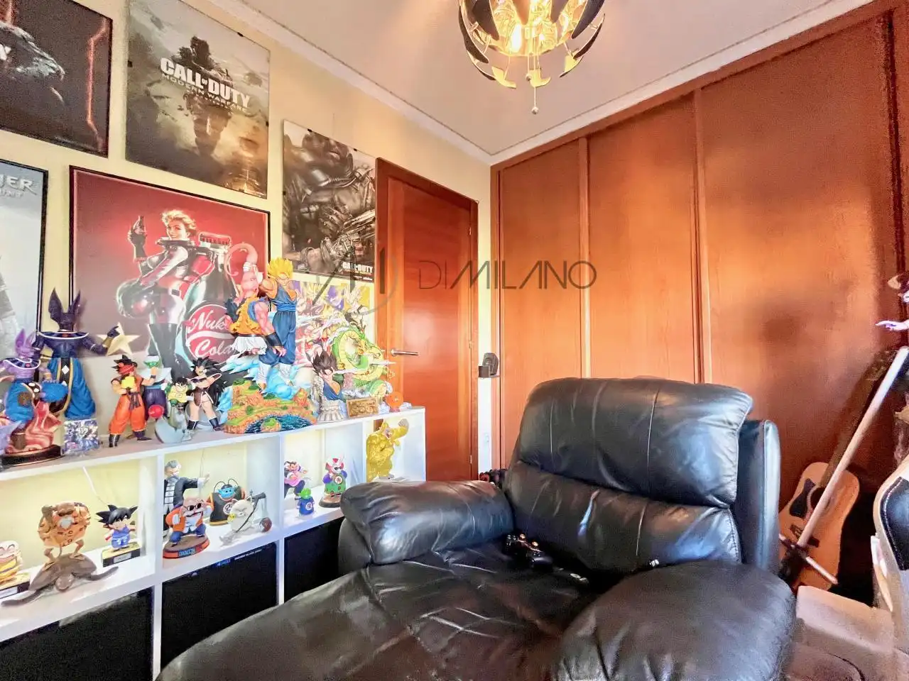 Sala de estar de Piso en venta en Vigo  con Calefacción, Parquet y Balcón