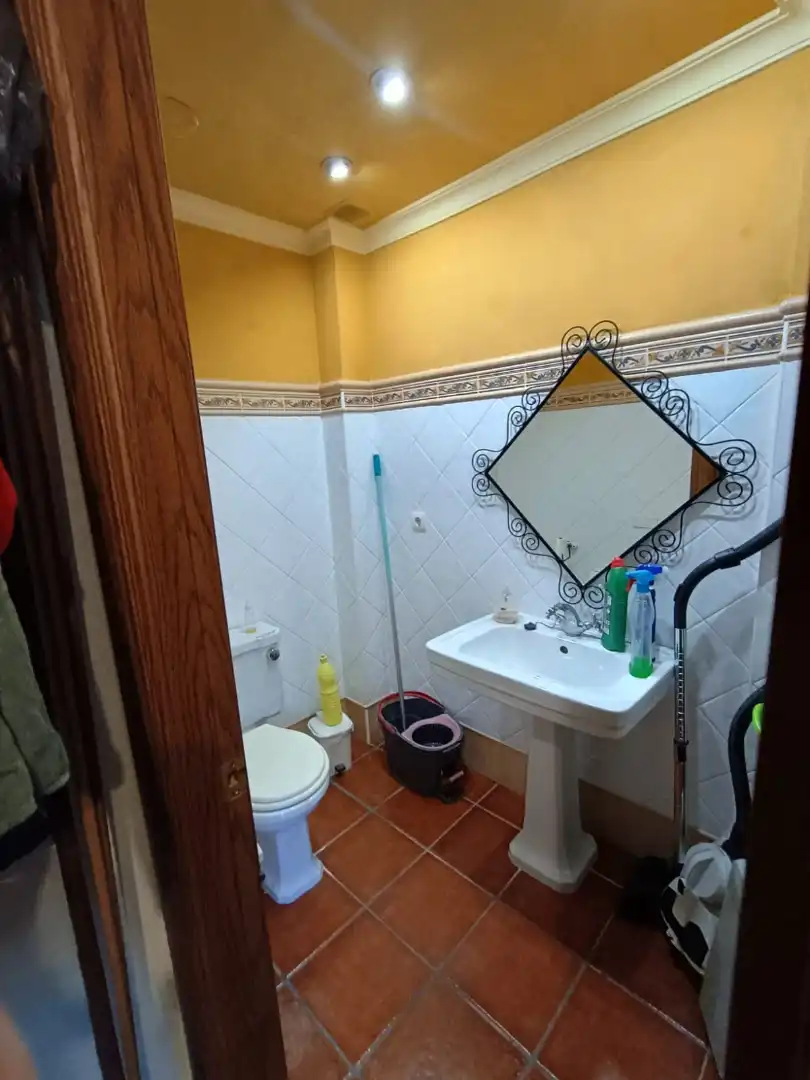 Baño de Casa o chalet en venta en Elda con Aire acondicionado, Calefacción y Trastero