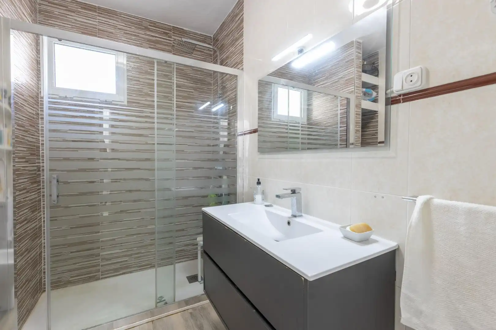 Baño de Casa o chalet en venta en Zafarraya con Aire acondicionado, Calefacción y Terraza