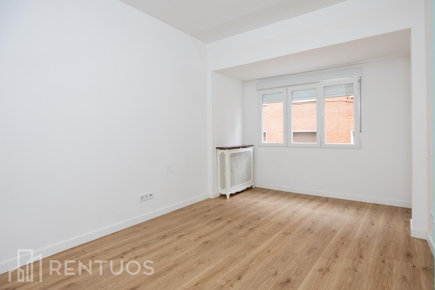 Dormitori de Pis de lloguer en  Madrid Capital amb Calefacció