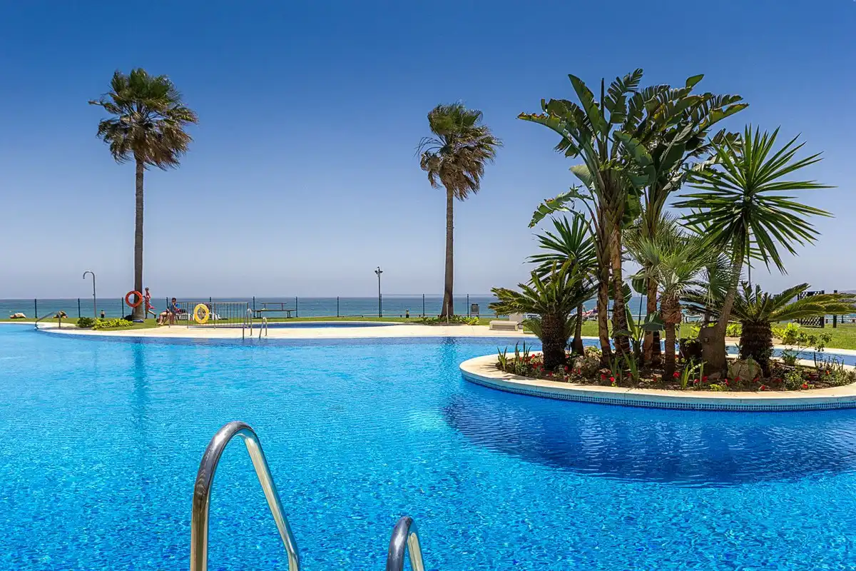 Apartament amb piscina en venda a Calahonda, imagen 22