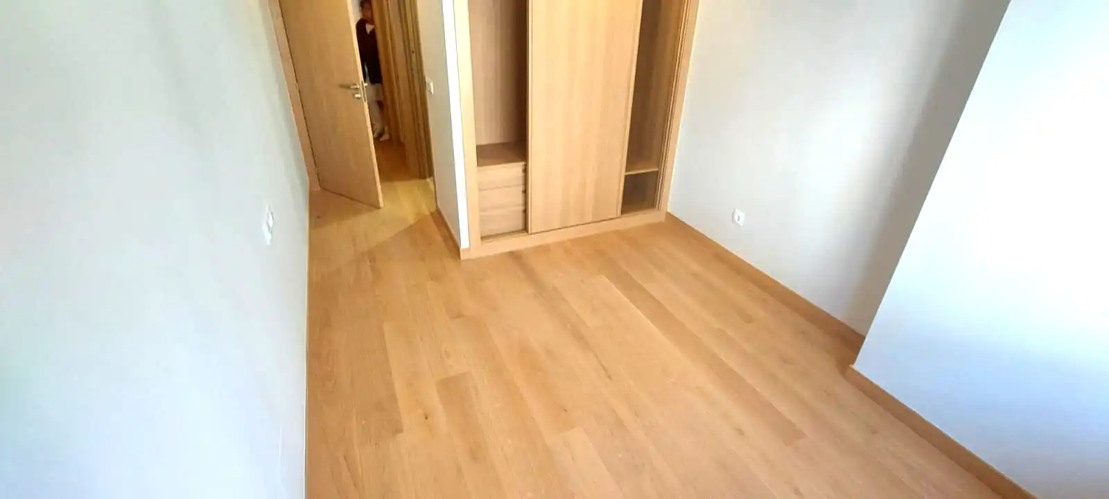 Habitación de Piso de alquiler en Vigo  con Calefacción, Parquet y Trastero