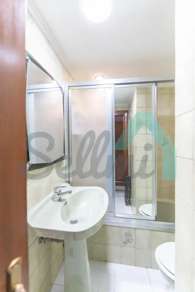 Piso con terraza en venta en Calle Uría, imagen 28