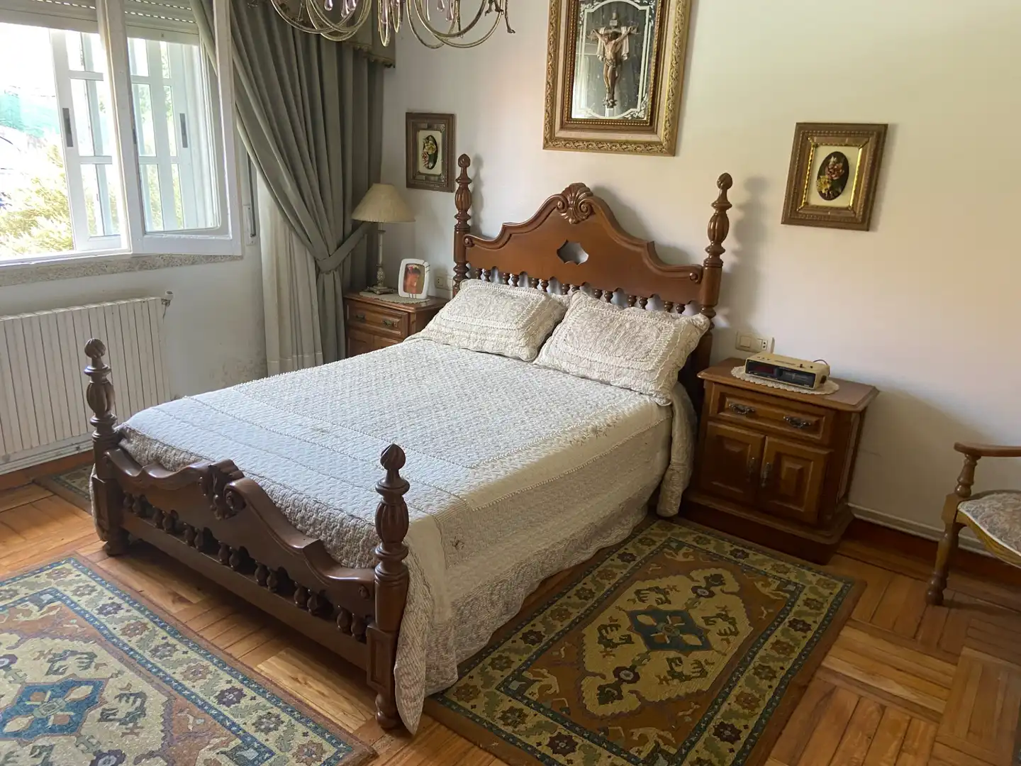 Dormitori de Casa o xalet en venda en A Pobra do Caramiñal amb Calefacció, Jardí privat i Parquet