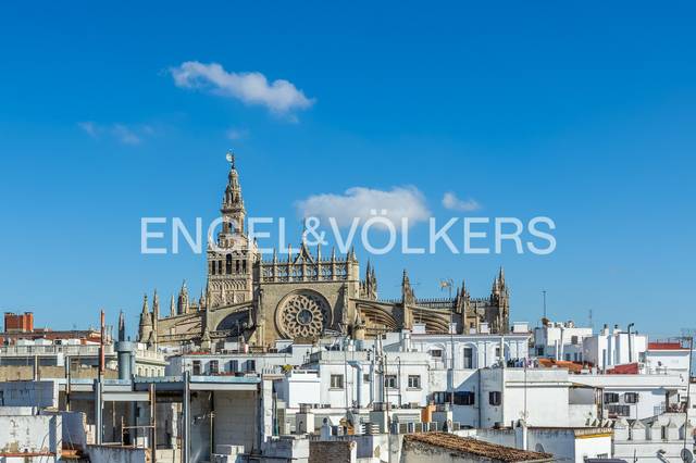 Casa-chalet en Venta en Arenal - Museo