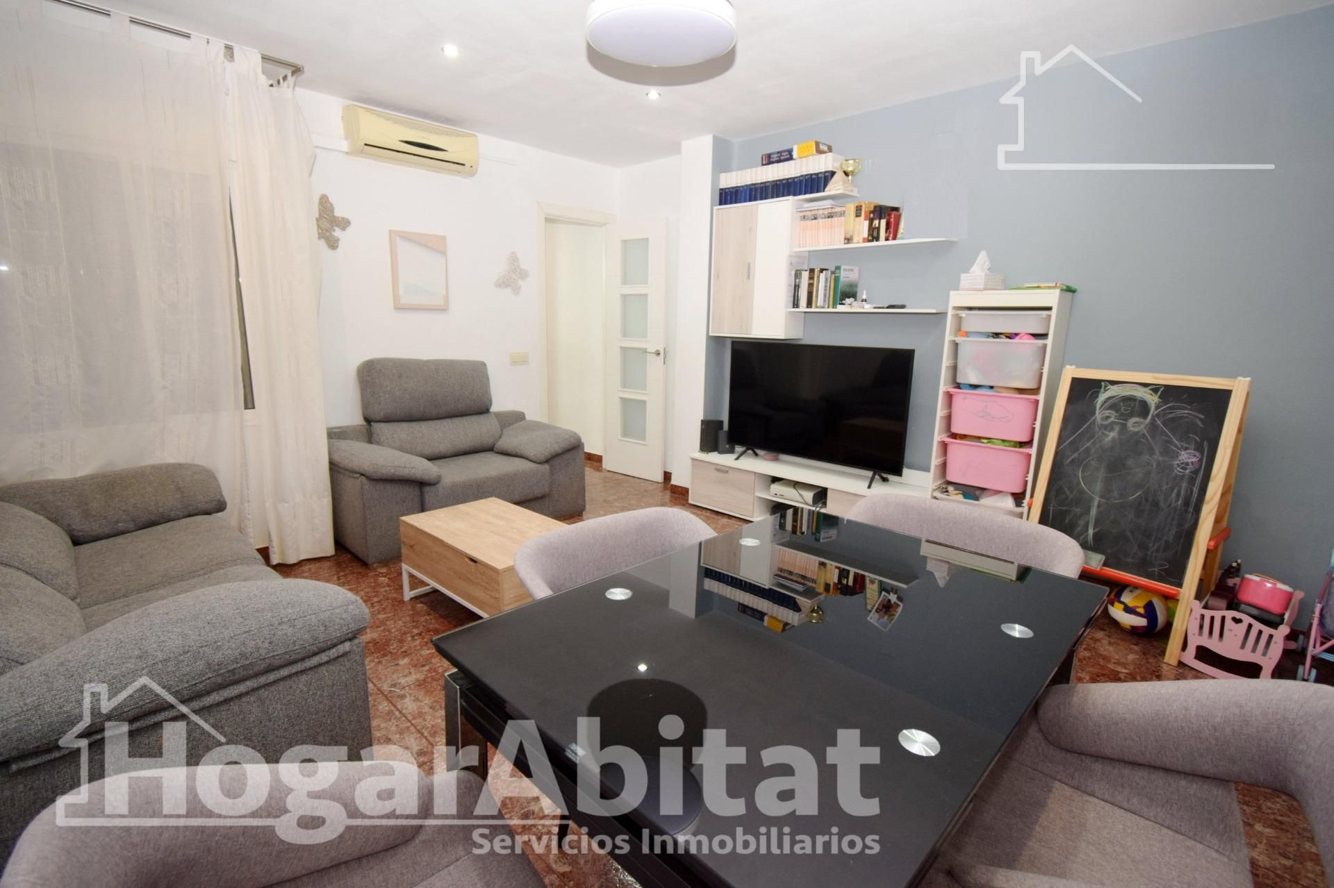 Sala de estar de Piso en venta en  Valencia Capital con Aire acondicionado y Calefacción
