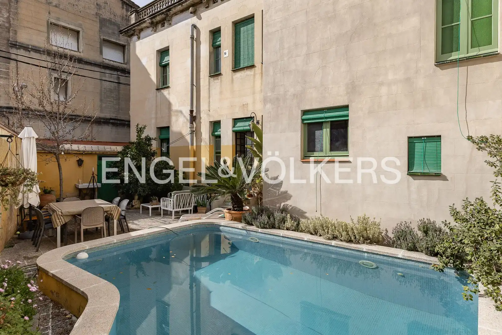 Piscina de Casa adosada en venta en Sant Celoni con Calefacción, Jardín privado y Terraza