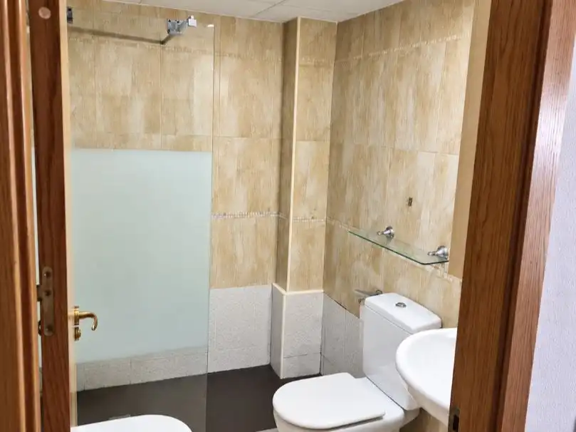 Bany de Pis en venda en  Murcia Capital amb Aire condicionat i Balcó