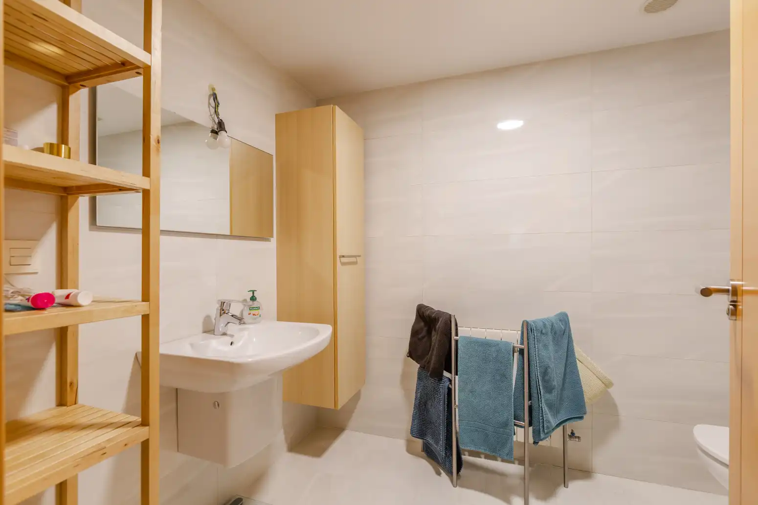 Baño de Piso en venta en Aranguren con Calefacción, Parquet y Terraza