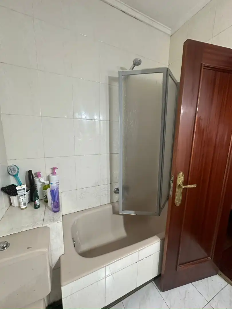 Baño de Piso en venta en Bilbao  con Amueblado
