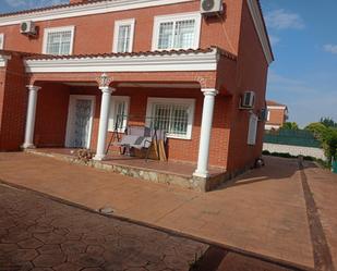 Exterior view of House or chalet for sale in Barcience  with Air Conditioner, Heating and Private garden
