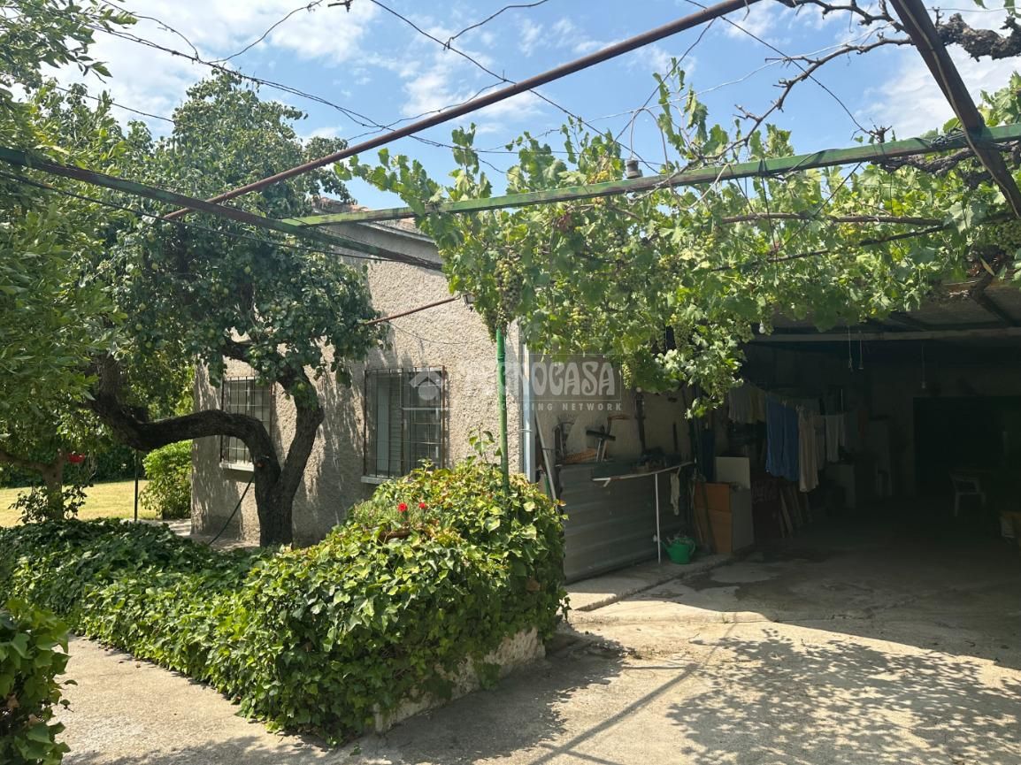 Exterior view of House or chalet for sale in Fuente El Saz de Jarama  with Heating and Storage room