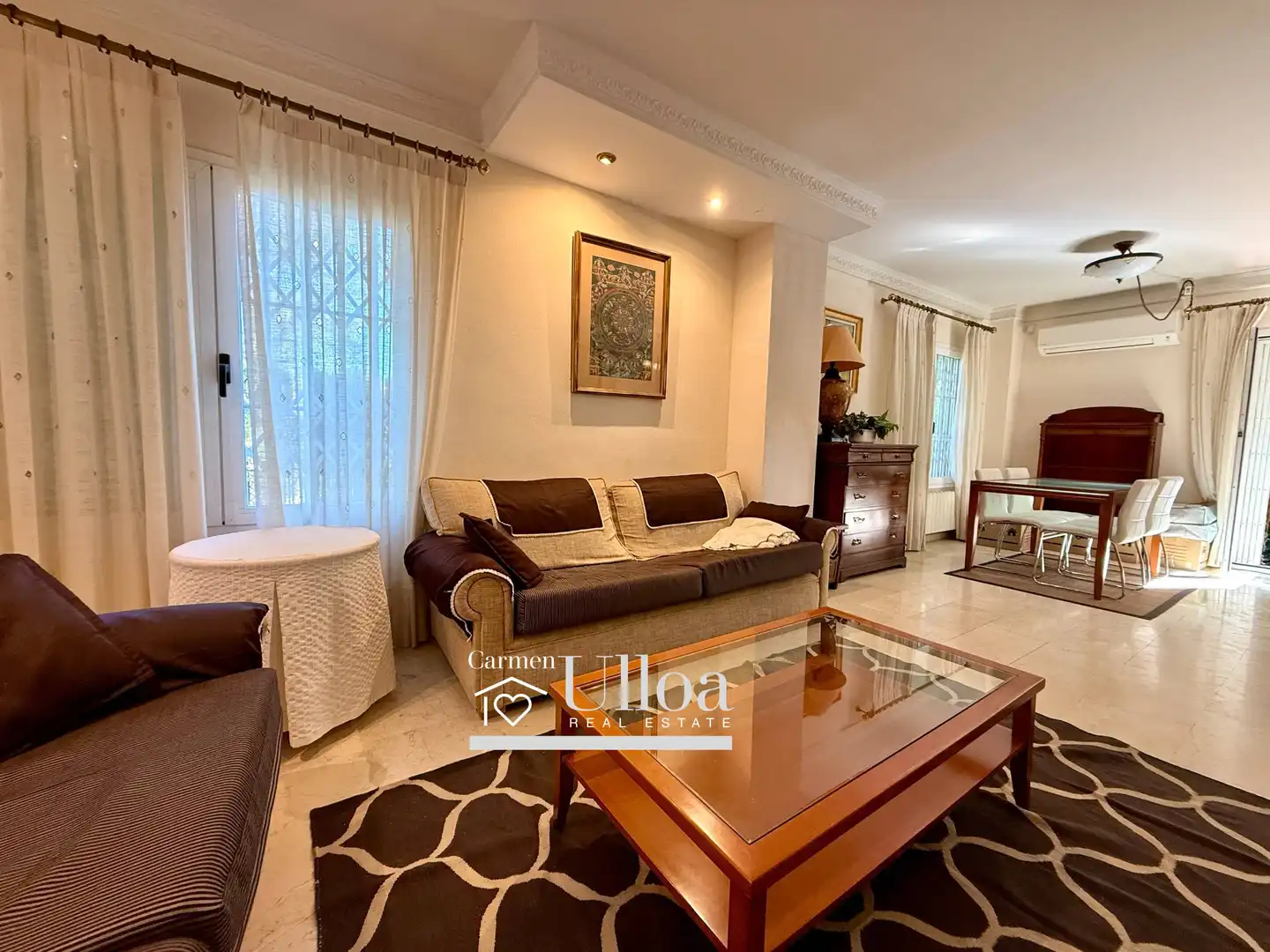 Sala d'estar de Casa o xalet en venda en Alicante / Alacant amb Aire condicionat, Calefacció i Jardí privat