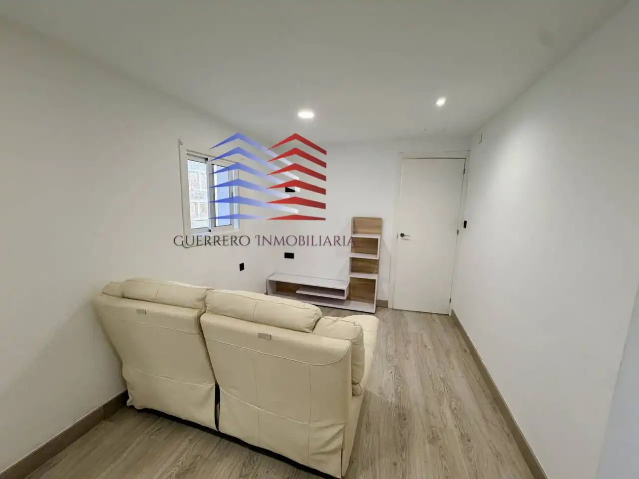Flat for rent in Ourense Capital   with Heating, Storage room and Furnished
