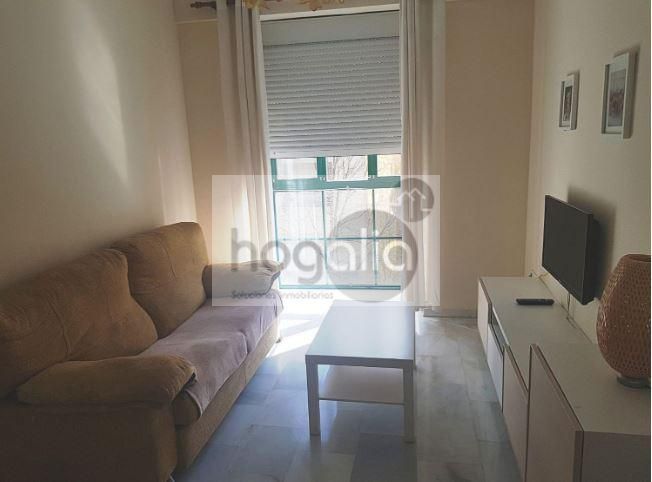 Bedroom of Flat to rent in  Sevilla Capital  with Furnished