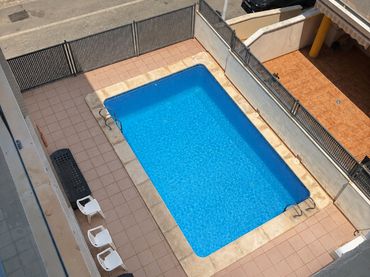 Penthouse with pool for sale in Carrer Santa Pola 80
