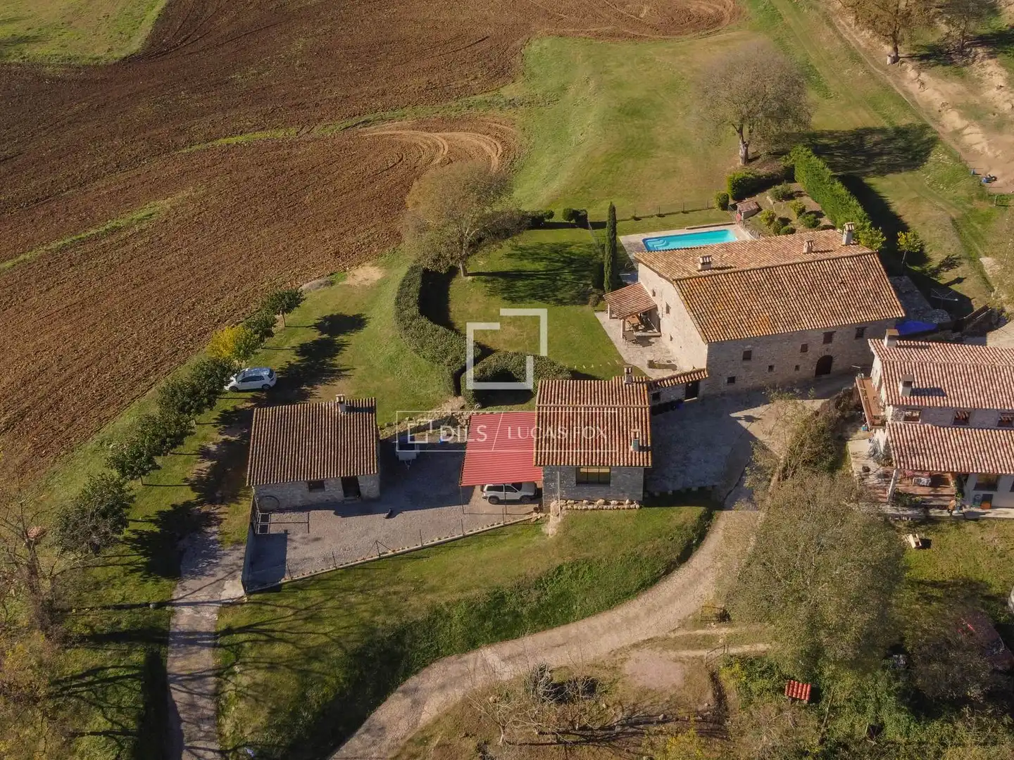 Finca rústica en venta en Santa Pau con Jardín privado, Terraza y Trastero