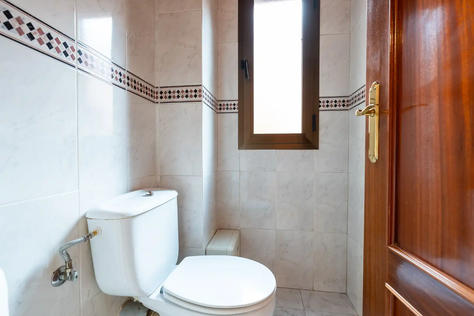 Bathroom of Flat for sale in Madrid  with Heating, Balcony and Community pool