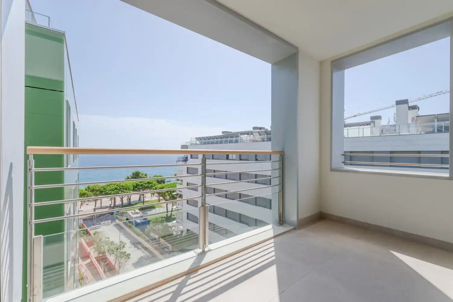 Neubau-Penthouse mit Pool zum Verkauf in Passeig Marítim 100, imagen 4