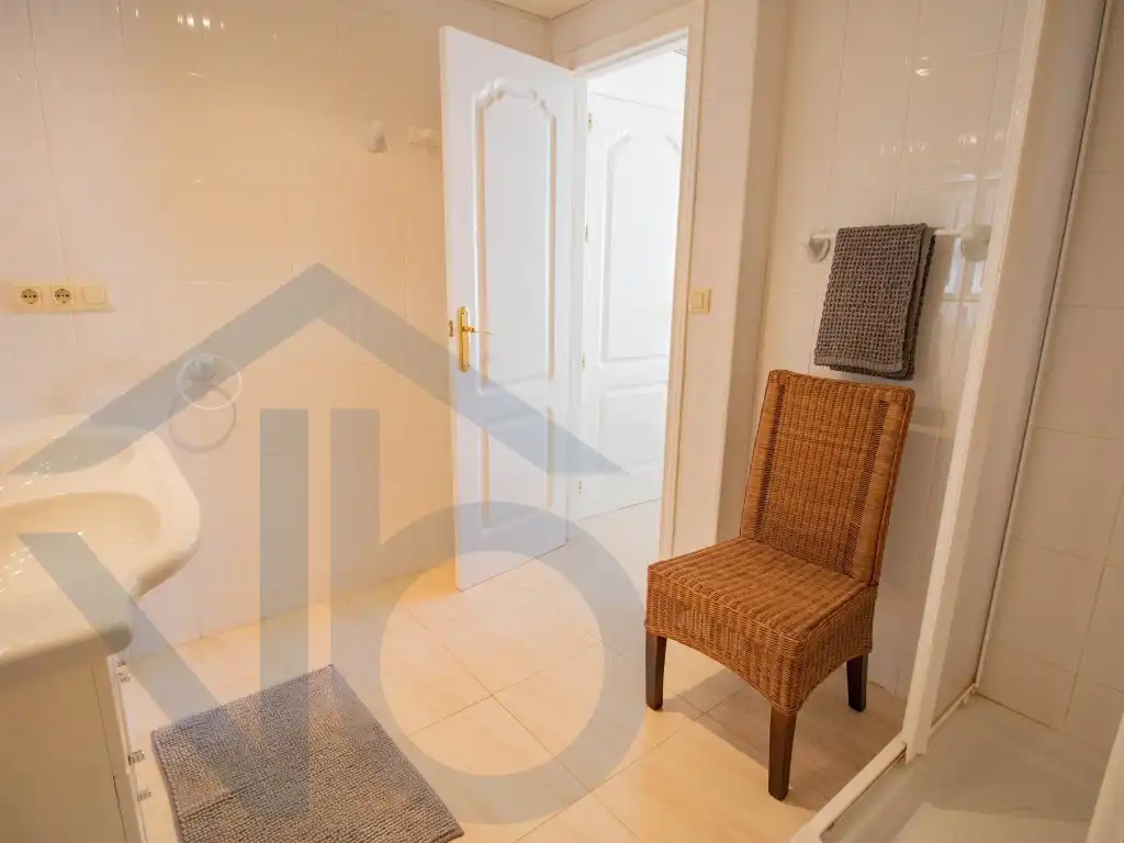 Bany de Apartament en venda en Pulpí amb Aire condicionat i Moblat