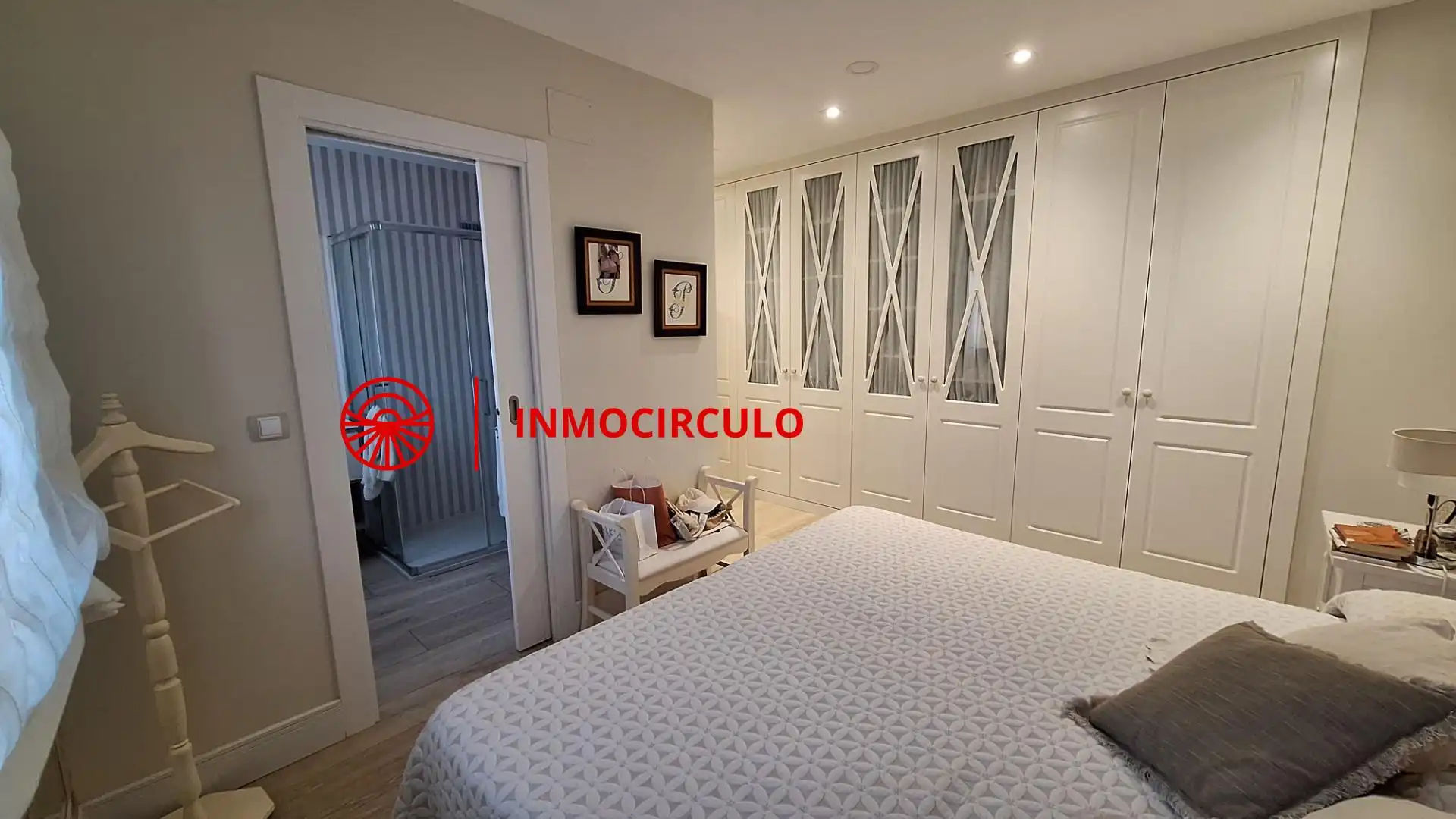 Dormitori de Casa o xalet en venda en Illera