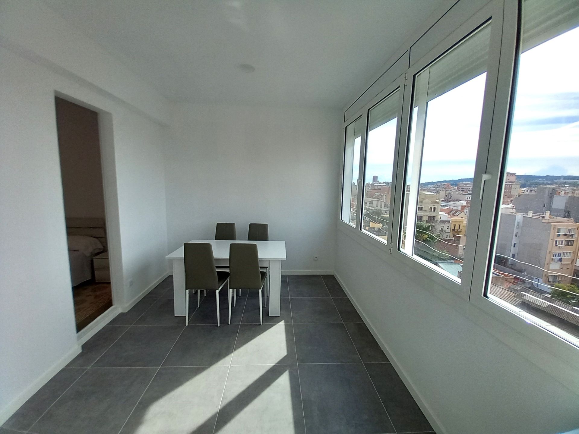 Dining room of Flat to rent in  Barcelona Capital  with Air Conditioner and Furnished